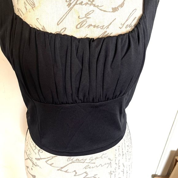 Womens Tank Top Size XL Stretch Crop Sleeveless Pleated Polyester Spandex Short - Picture 4 of 12